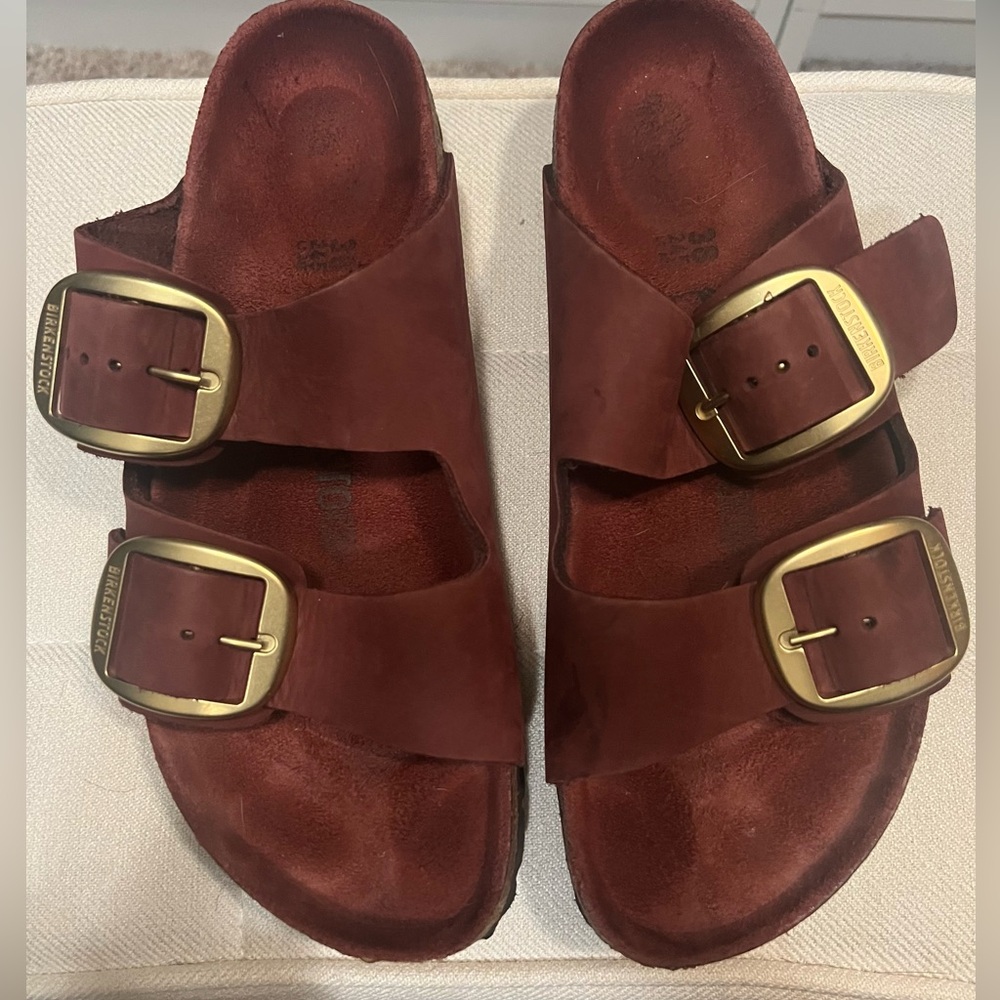 Birkenstock wide buckle Arizona Sandals